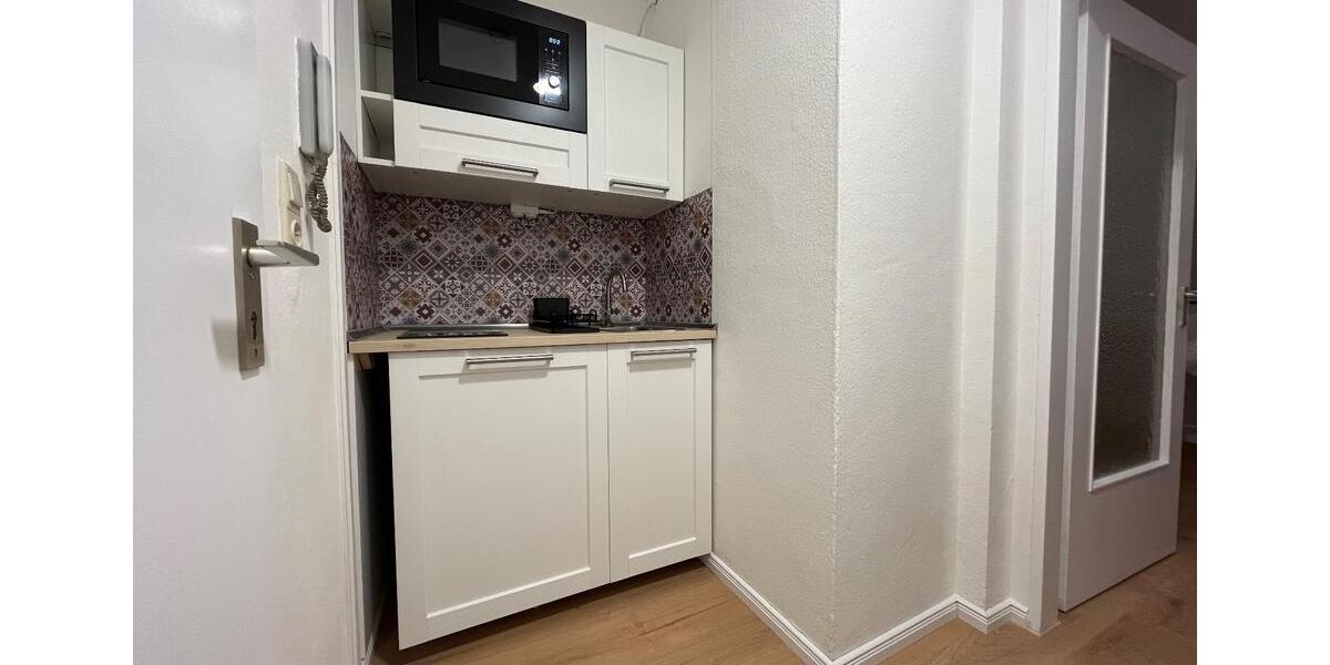 Erdgeschoßwohnung Düsseldorf Oberbilk - 1 Zimmer, 28 m&sup2;, 545&euro; | Angebot:26104536