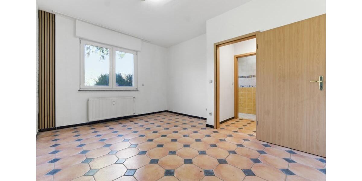 Mehrfamilienhaus, Wohnhaus Köln Heimersdorf - 10 Zimmer, 209 m&sup2;, 699.000&euro; | Angebot:26405452