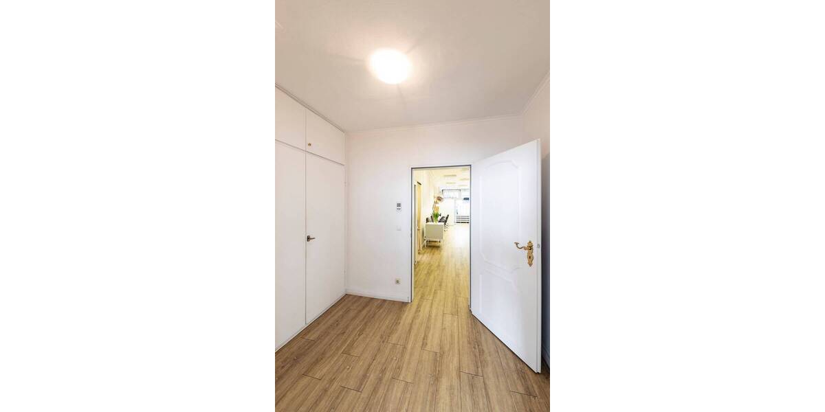Gewerbeobjekt Düsseldorf Flingern Nord - 2 Zimmer, 299.000&euro; | Angebot:24053138