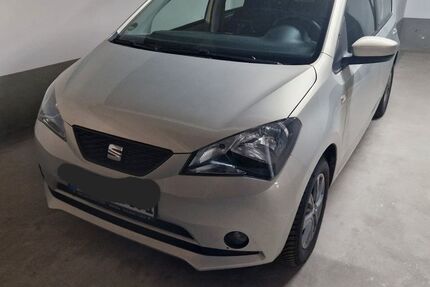 Seat Mii 26.500 km 7.300 &euro; Troisdorf 53844