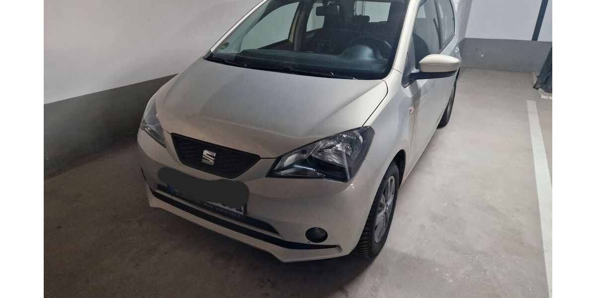 Seat Mii 26.500 km 7.300 &euro; Troisdorf 53844