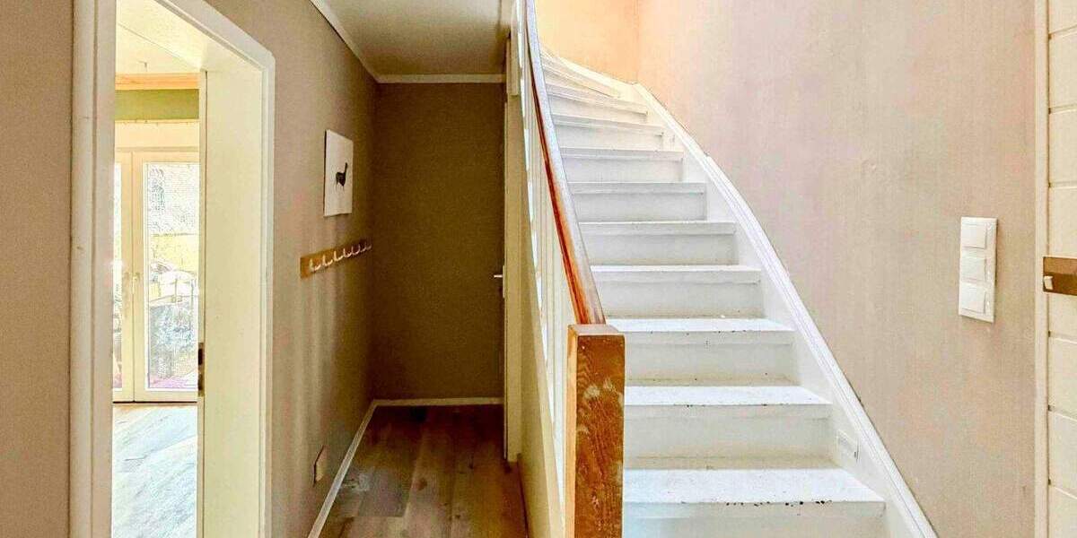 Gemütliches Einfamilienhaus in Bergheim-Hüchelhoven mit großem Potenzial und sonnigem Garten 4 zimmer