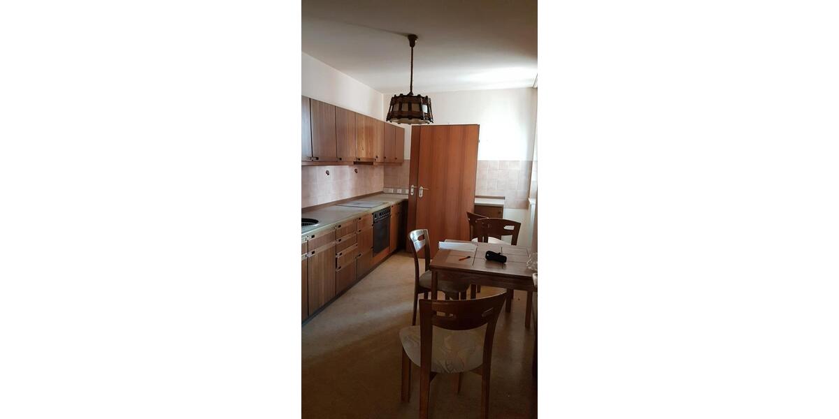 Etagenwohnung Neuss - 3 Zimmer, 84 m&sup2;, 299.000&euro; | Angebot:27213826