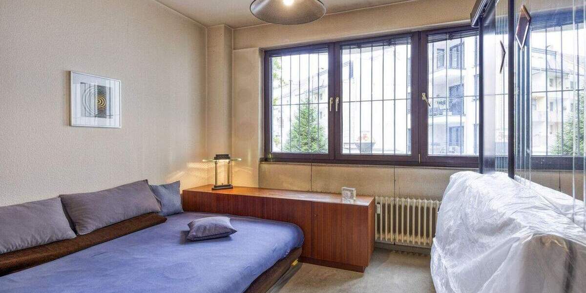 Etagenwohnung Düsseldorf Derendorf - 3 Zimmer, 90 m&sup2;, 329.000&euro; | Angebot:25096312