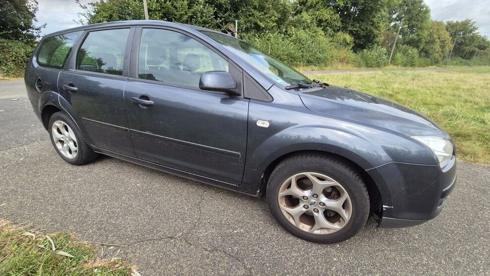 Ford Focus 130.000 km 3.500 € Leverkusen 51377