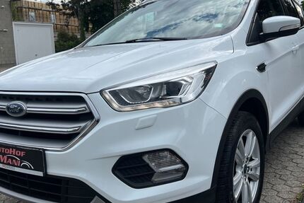 Ford Kuga 85.000 km 10.990 € Troisdorf 53842