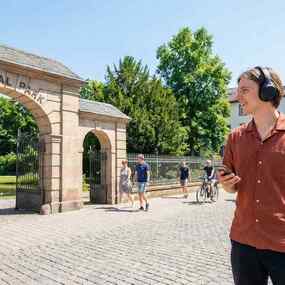 AudaTours Wuppertal Audio-Tour: Cronenberger Chroniken – Industrie, Glaube und Erbe 02.08.2026 Cronenberg Protestant Cemetery