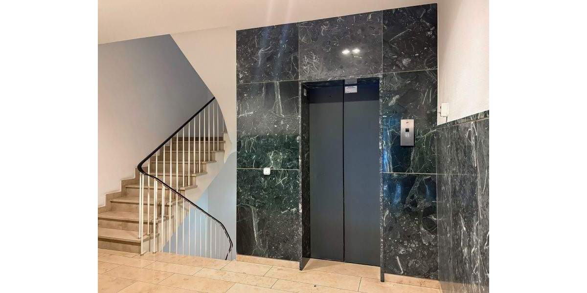 Exklusives Wohnen - Vis-à-vis dem Kölner Stadtwald 3 zimmer