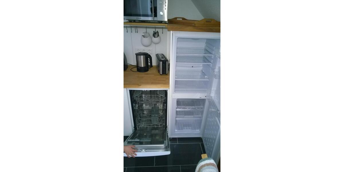 Dachgeschoßwohnung Düsseldorf Stadtbezirk 8 - 1 Zimmer, 35 m&sup2;, 650&euro; | Angebot:25612762