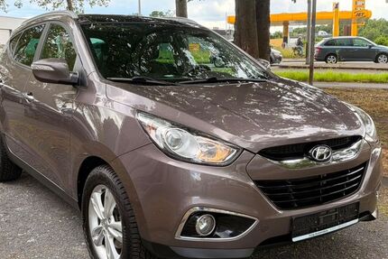 Hyundai ix35 131.000 km 12.750 &euro; Köln 51107