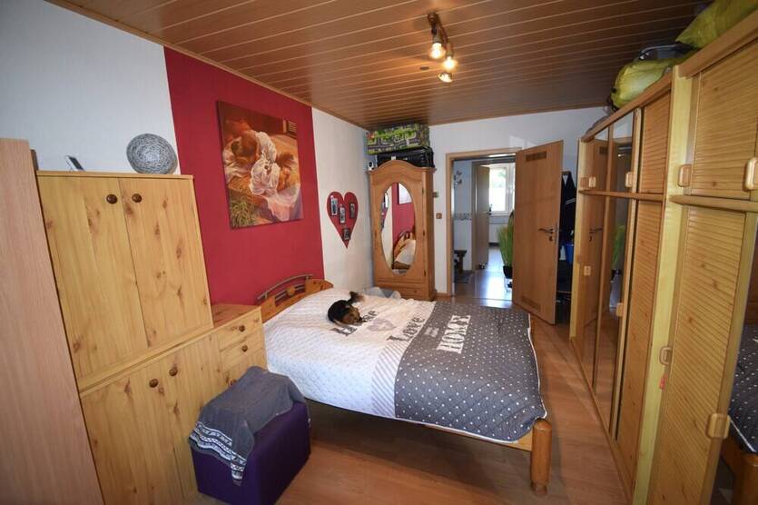 Drei Eigentumswohnungen in guter Lage in Lennep im Paket zu kaufen. 4 zimmer