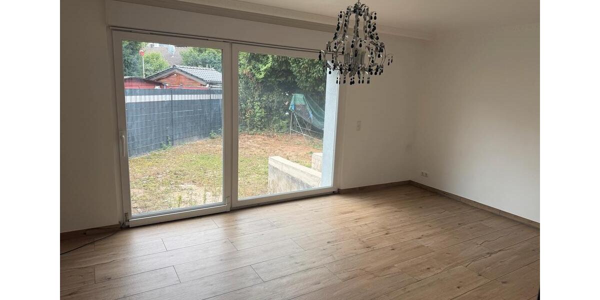 Reihenhaus Kerpen - 5 Zimmer, 130 m&sup2;, 1.800&euro; | Angebot:26610646