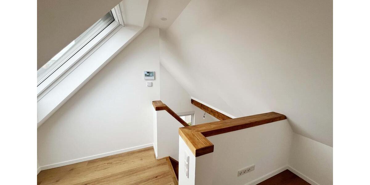 Maisonettenwohnung Troisdorf Altenrath - 4 Zimmer, 120 m&sup2;, 1.495&euro; | Angebot:26367434