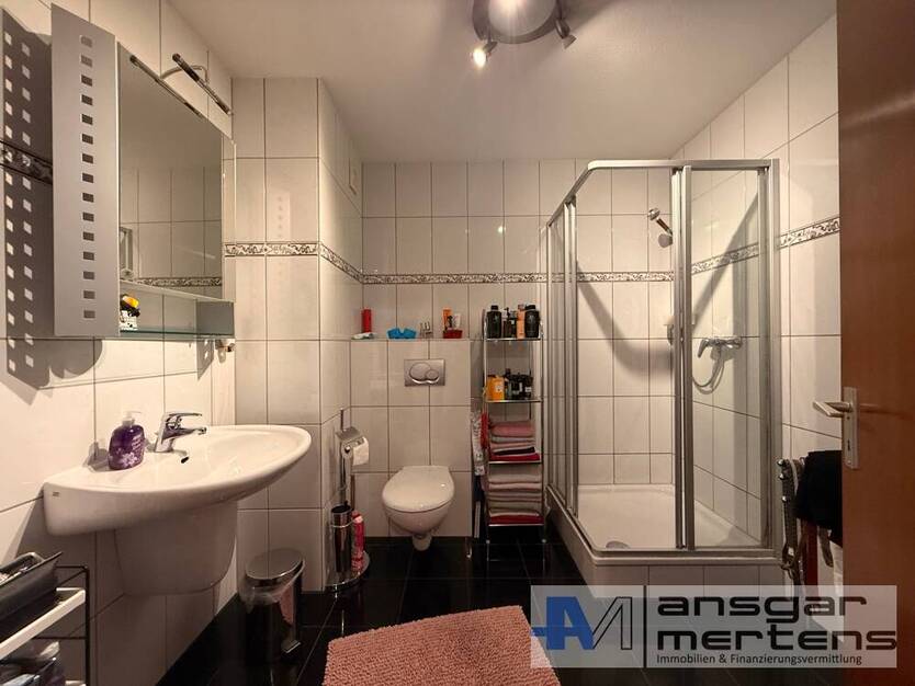 (M)EIN Familiendomizil in Neuss-Vogelsang Raumwunder auf 4 Ebenen mit Garten & Garage 6 zimmer