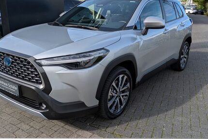 Toyota Corolla Cross 41.444 km 28.885 € Leverkusen 51373