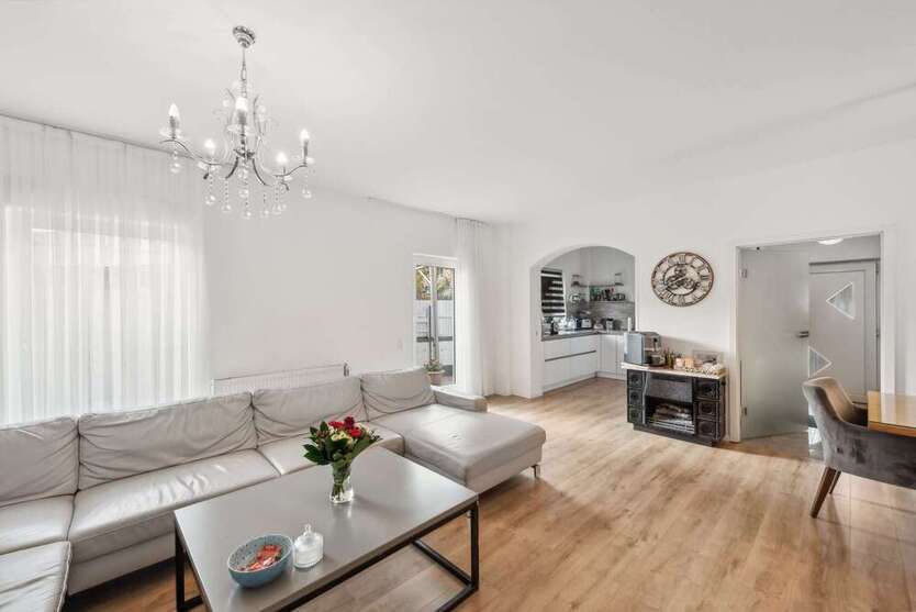 Haus zum Kaufen in Köln 545.000 € 145 m²