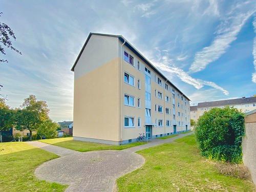 Gemütliche 2-Zi.-Wohnung mit Balkon und eigenem Garten!