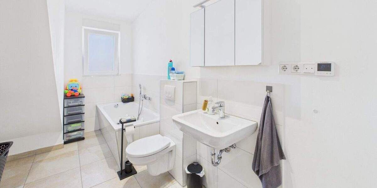 Etagenwohnung Pulheim - 4 Zimmer, 119 m&sup2;, 498.000&euro; | Angebot:25666512