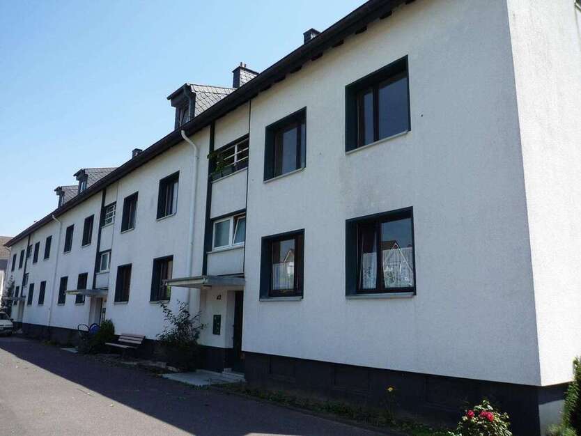 Wohnung zum Mieten in Overath 385 € 43 m²