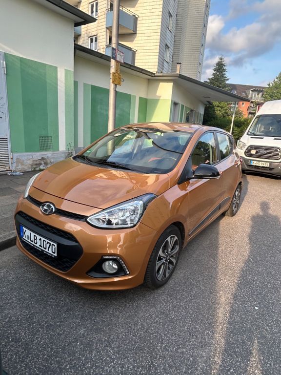 i10