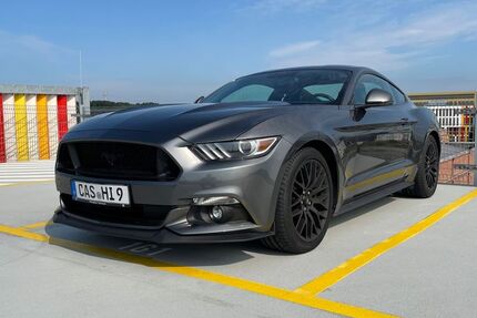 Ford Mustang 16.000 km 37.000 &euro; Düsseldorf 40468
