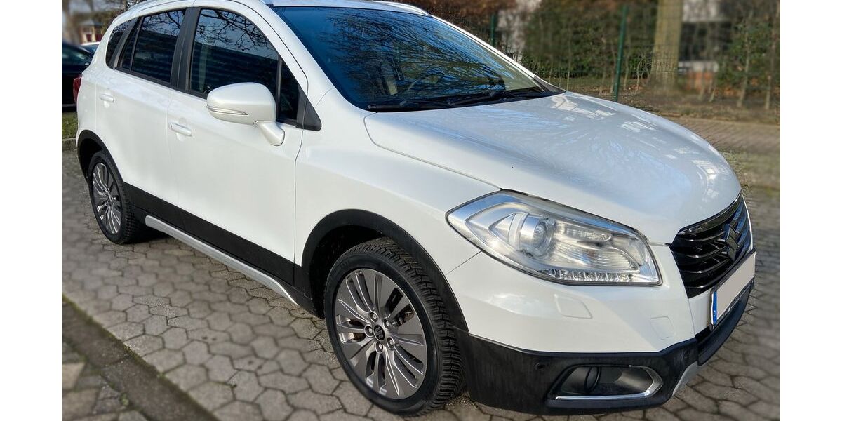 Suzuki (SX4) S-Cross 125.000 km 11.300 &euro; Düsseldorf 40235