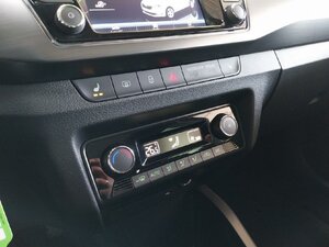 Skoda Fabia Drive 125 Best Of Pano PDC SHZ Navi 61.000 km 14.980 &euro; HAAN 42781