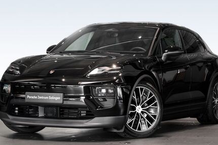 Porsche Macan 9.500 km 86.790 &euro; Solingen 42653