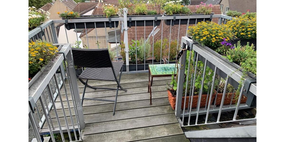 Dachgeschoßwohnung Düsseldorf Stadtbezirk 7 - 5 Zimmer, 139 m&sup2;, 680.000&euro; | Angebot:26423522
