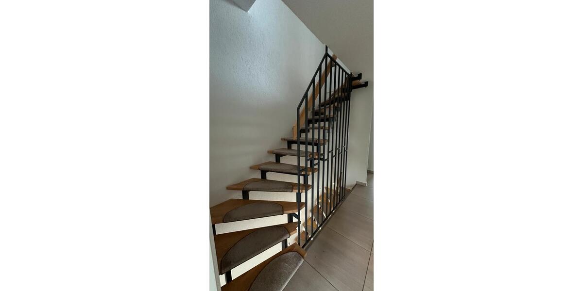 Reihenhaus Köln Chorweiler - 5 Zimmer, 141 m&sup2;, 579.000&euro; | Angebot:27297130