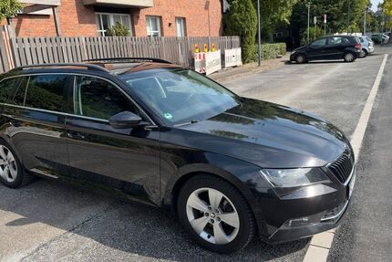 Skoda Superb 176.000 km 12.000 € Düsseldorf 40547