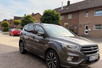 Ford Kuga 94.500 km 13.499 &euro; Bergheim 50126