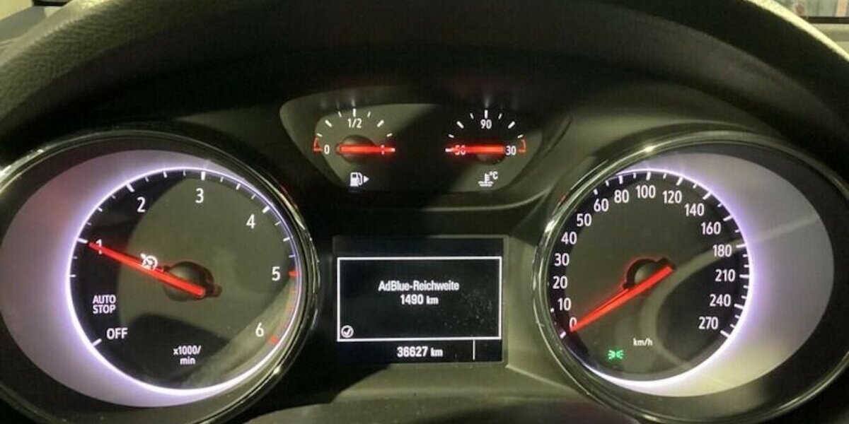 Opel Astra Klima Navi Temp CarPlay GARANTIE 37.000 km 37.000 km 14.000 &euro; Erftstadt 50374