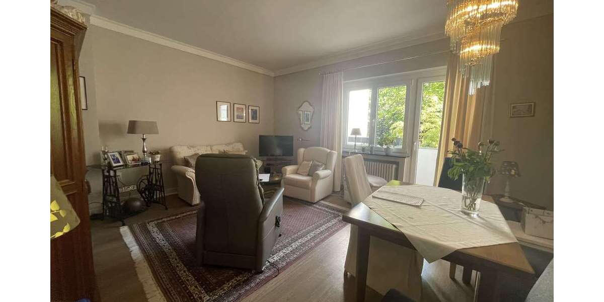 Etagenwohnung Düsseldorf Niederkassel - 2 Zimmer, 73 m&sup2;, 1.240&euro; | Angebot:26768181