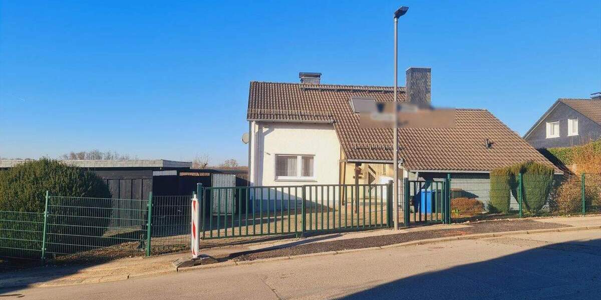 Einfamilienhaus Wermelskirchen Dabringhausen - 5 Zimmer, 136 m&sup2;, 410.000&euro; | Angebot:25214189