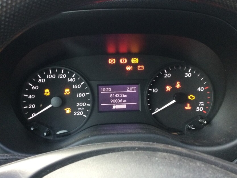 Mercedes-Benz Vito Kasten 94.000 km 18.900 € Kerpen 50171