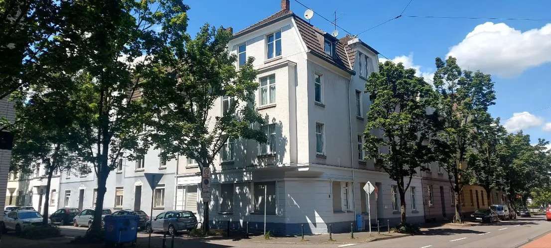Haus zum Kaufen in Leverkusen 1.390.000 € 538 m² 22 zimmer