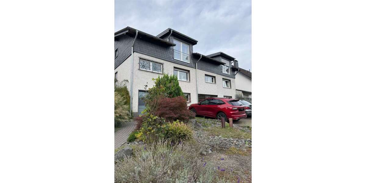 Haus zum Kaufen in Overath 570.000 € 309.45 m² 9 zimmer