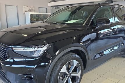 Volvo XC40 36.644 km 34.950 &euro; Bergheim 50126