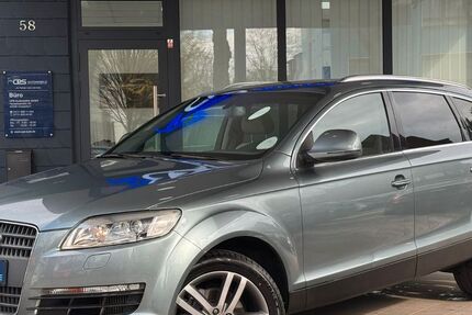 Audi Q7 182.000 km 11.900 &euro; Düsseldorf 40599