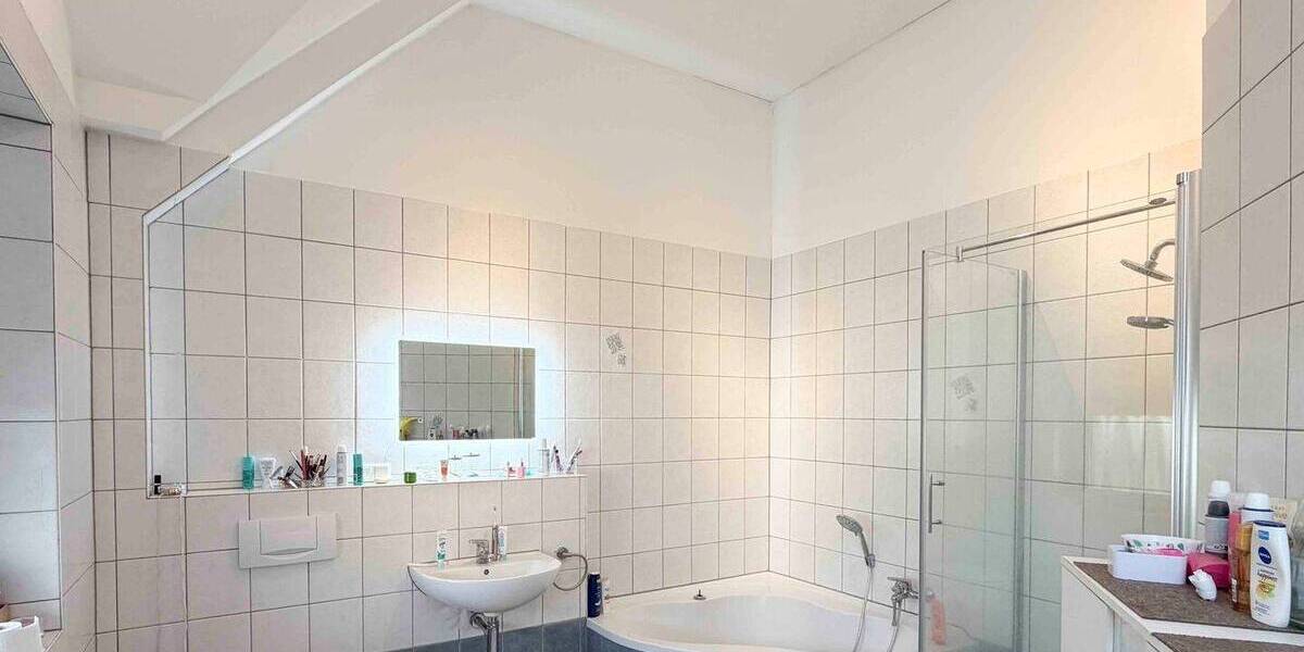 Reihenmittelhaus Bergheim Rheidt - 4 Zimmer, 147 m&sup2;, 399.000&euro; | Angebot:26411139