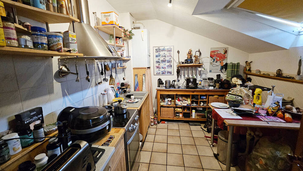 Gut vermietete 2-Zimmer-Dachgeschosswohnung mit Balkon u. Garage im Herzen von Burscheid 2 zimmer