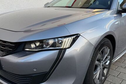Peugeot 508 214.271 km 9.790 &euro; Bergisch Gladbach 51467