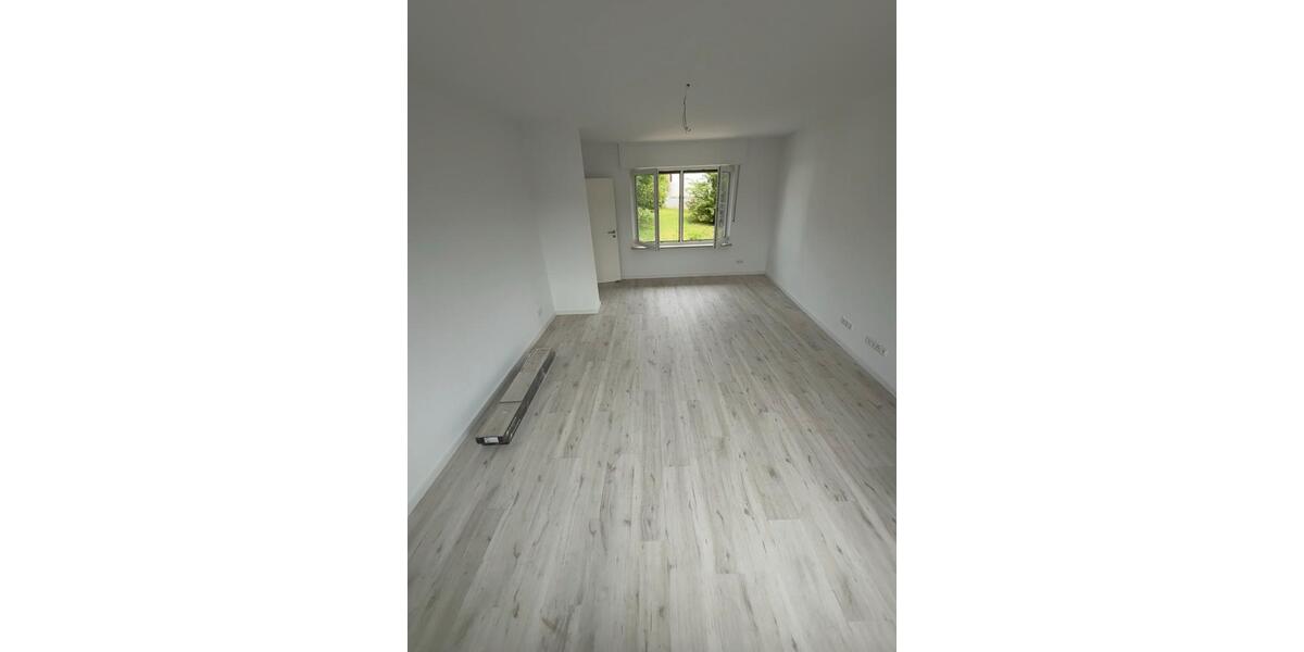 Etagenwohnung Brühl - 2 Zimmer, 65 m&sup2;, 1.040&euro; | Angebot:26349075