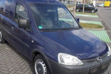 Opel Combo 110.000 km 3.700 &euro; Düsseldorf 40233