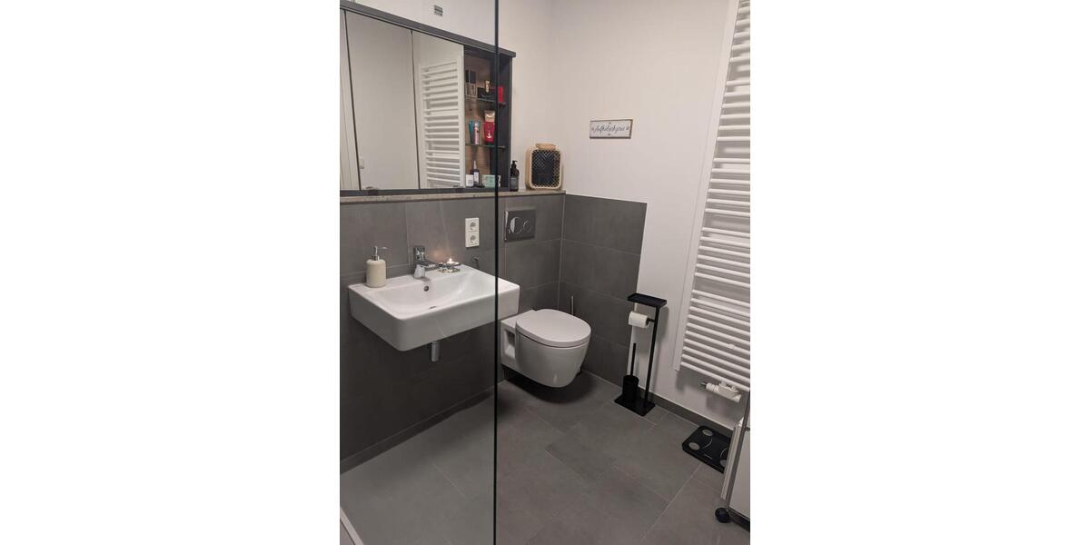 Erdgeschoßwohnung Köln Ehrenfeld - 3 Zimmer, 76 m&sup2;, 1.600&euro; | Angebot:25265377