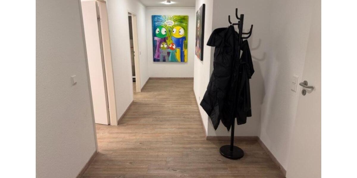 Großzügige 4-Zimmer-Wohnung mit Aufzug im Zentrum von Leverkusen- 4 zimmer