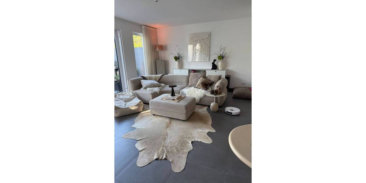 Doppelhaushälfte Neuss Reuschenberg - 4 Zimmer, 157 m&sup2;, 2.650&euro; | Angebot:26892236