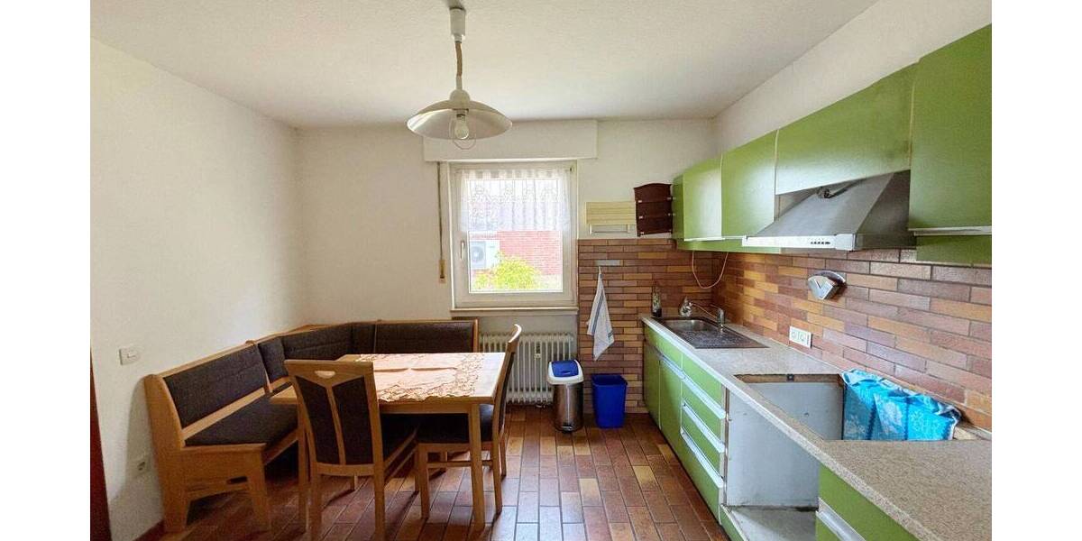 Ländliches Einfamilienhaus im Dornröschenschlaf 4 zimmer