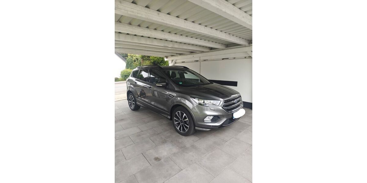 Ford Kuga 87.000 km 12.999 &euro; Troisdorf 53840